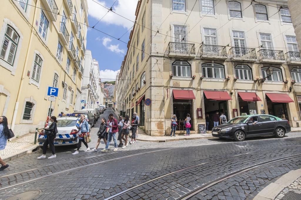 Lovelystay - Downtown Magnificent Flat Lisbon Luaran gambar